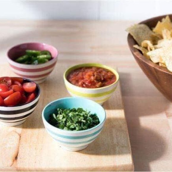 Thirty-one Get the Scoop Bowl Set - NIB  (4 Sets of 4 Bowls. - Picture 4 of 10